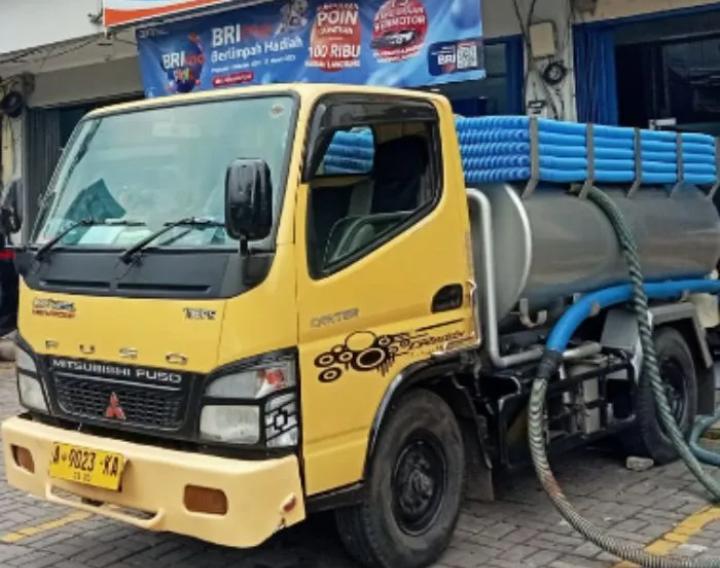 sedot wc jayapura kota